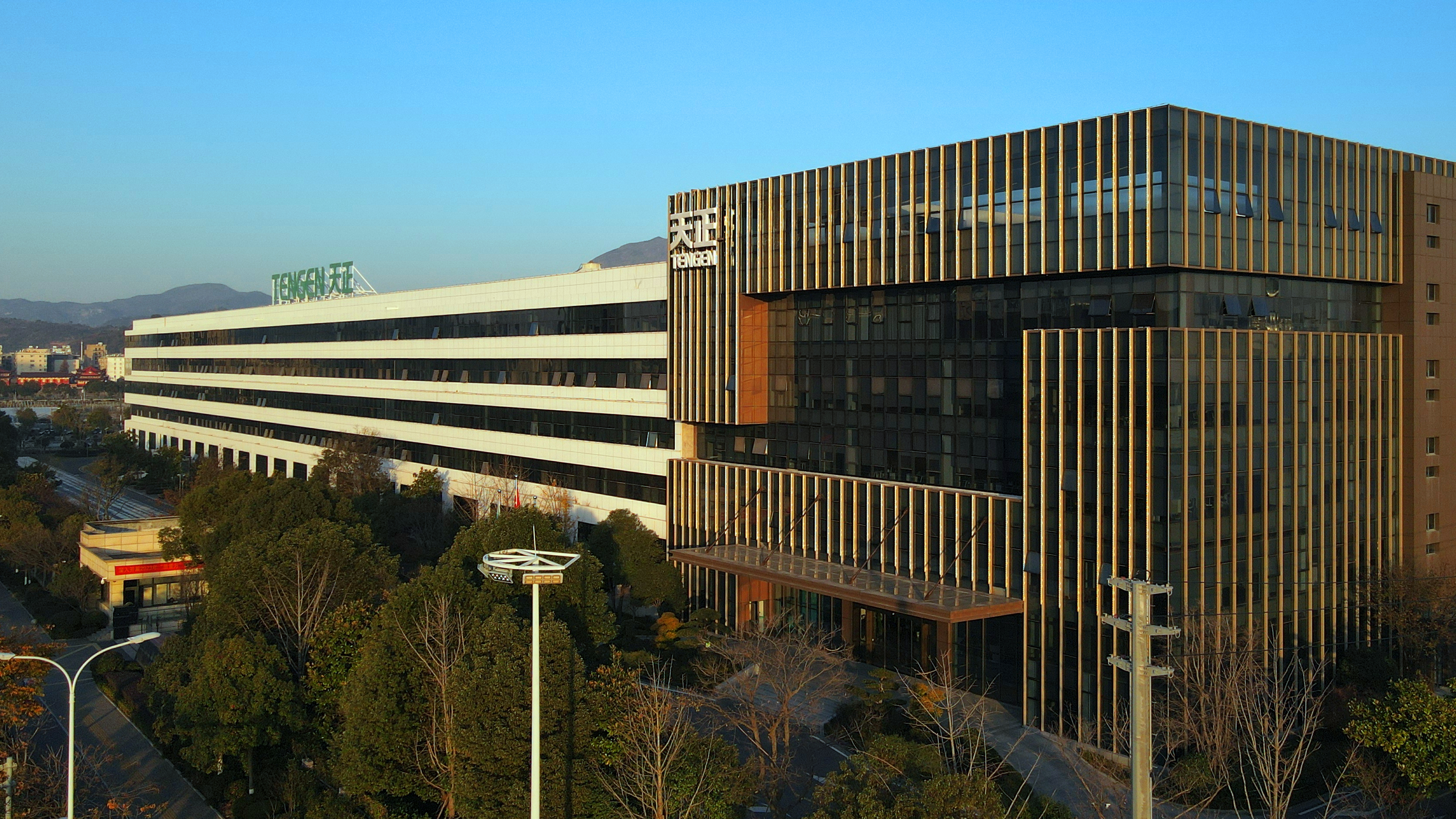 位列榜首！爱游戏平台获评“最美工厂”荣誉